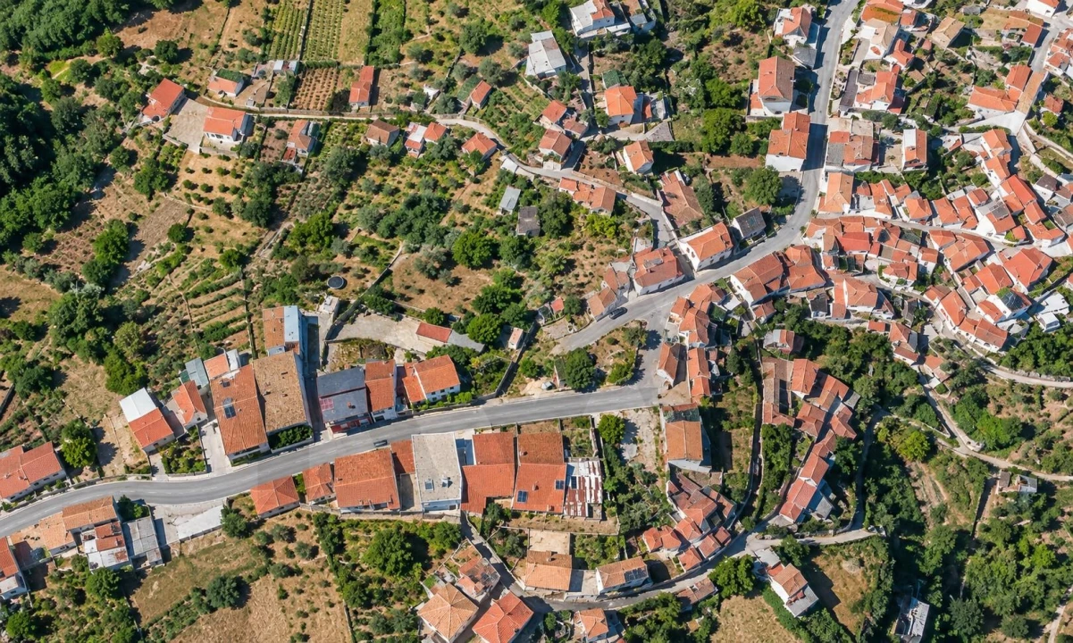 Moradia T2 para Venda em Eiras e São Paulo de Frades Foto 6