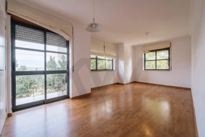 Apartamento T2 para Venda em Nossa Senhora do Pópulo, Coto e São Gregório