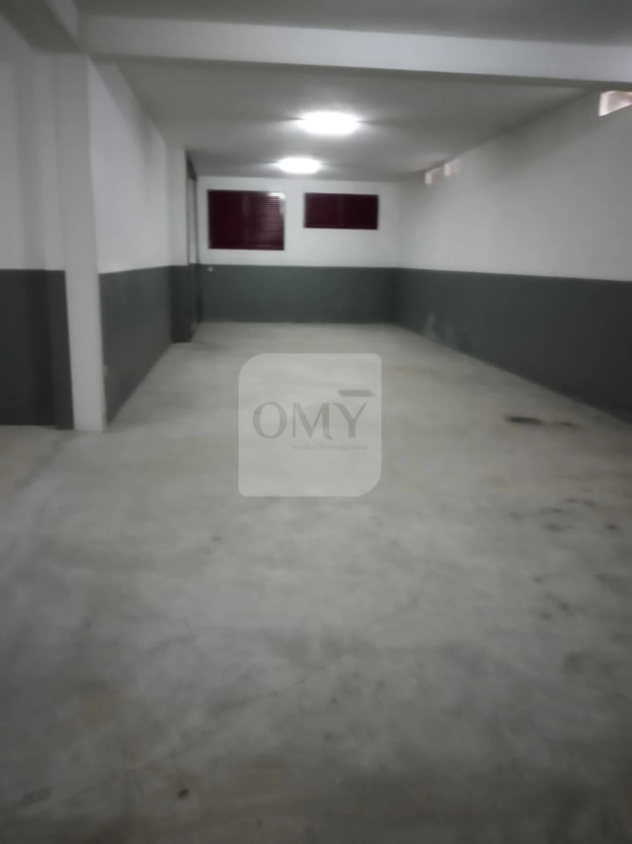 Garagem para Venda em Nossa Senhora da Conceição, São Pedro e São Dinis Foto 2
