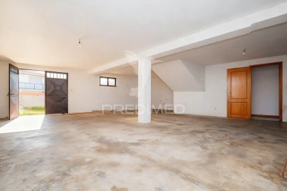 Moradia T3 para Venda em Ferreiros, Prozelo e Besteiros