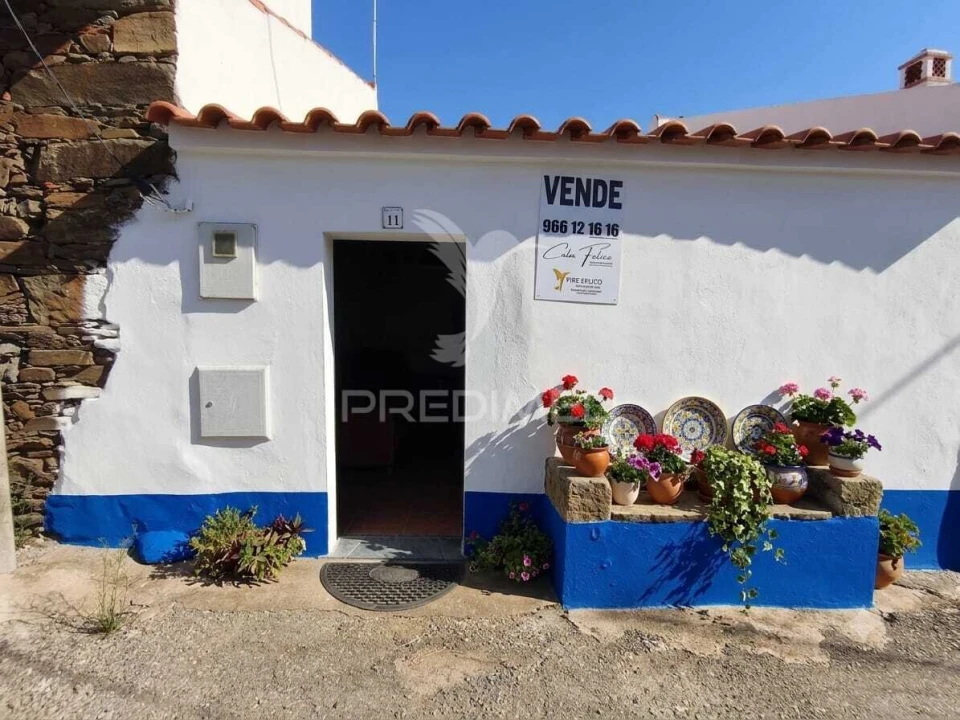 Moradia T4 para Venda em São Miguel do Pinheiro, São Pedro de Solis, São Sebastião dos Carros Foto 1