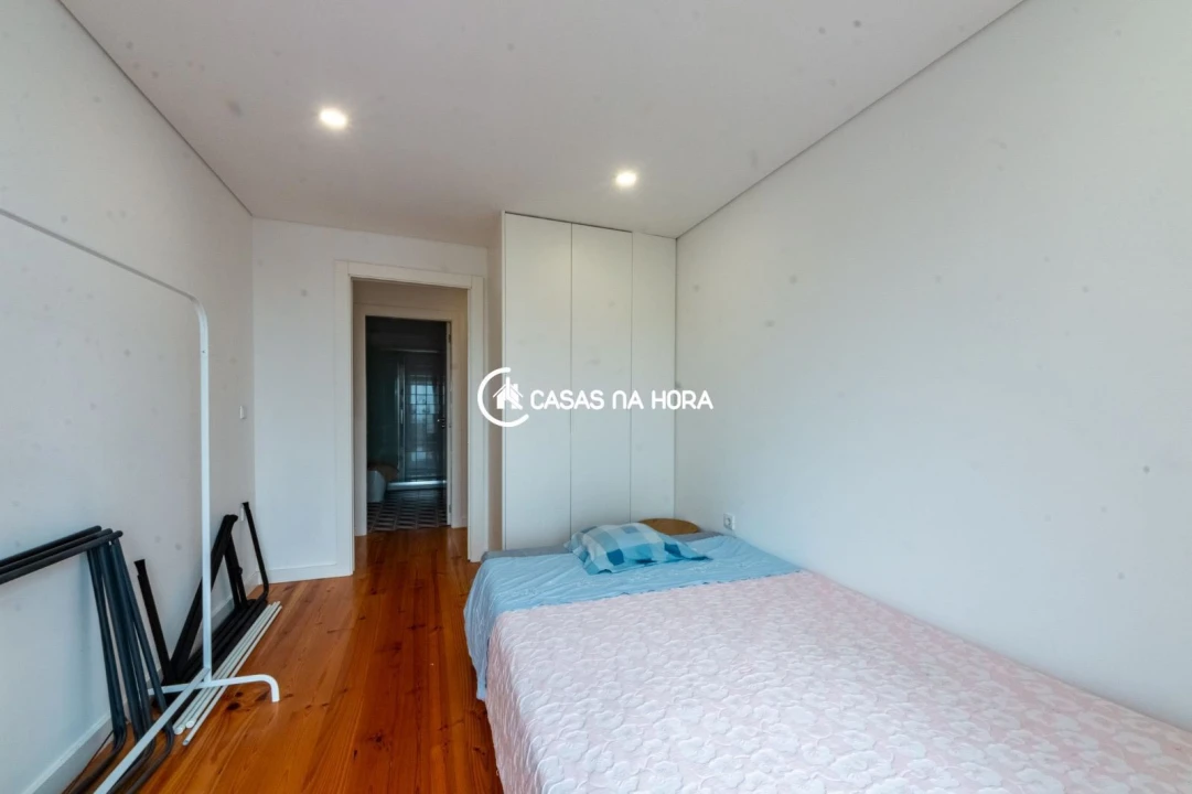 Apartamento T1 para Arrendamento em Bonfim Foto 4
