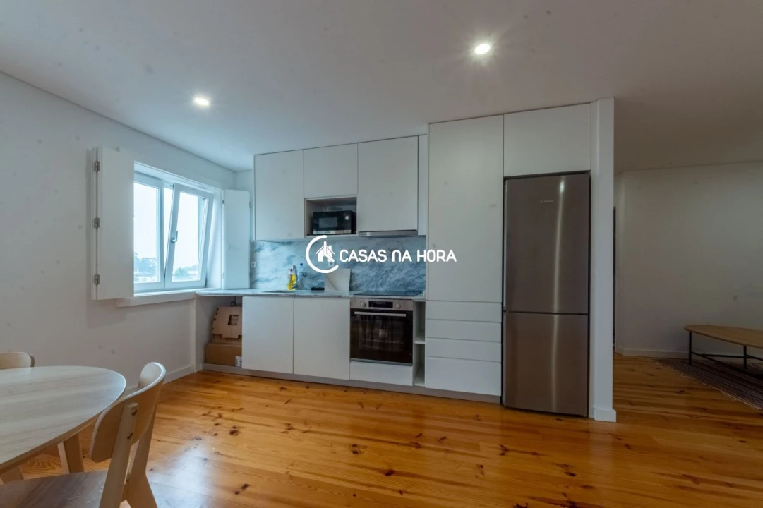 Apartamento T1 para Arrendamento em Bonfim Foto 8