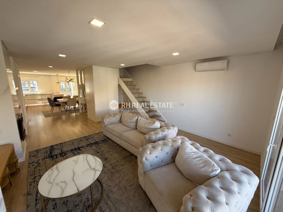 Apartamento T4 para Venda em Tavarede Foto 4