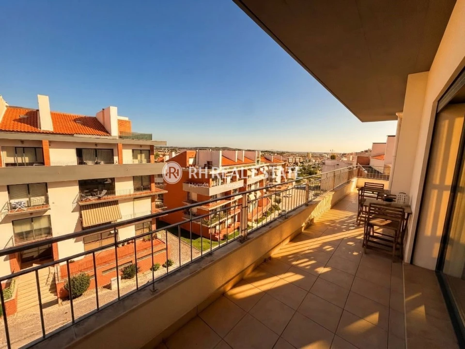 Apartamento T4 para Venda em Tavarede Foto 6