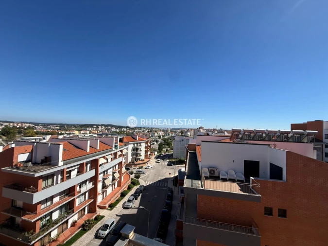 Apartamento T4 para Venda em Tavarede Foto 8