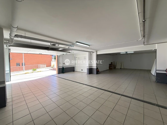 Apartamento T4 para Venda em Tavarede Foto 21