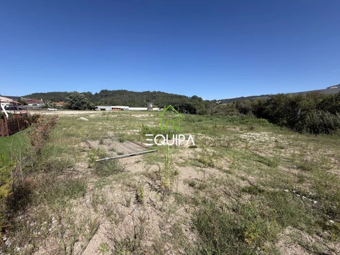 Terreno para Arrendamento em Nespereira Foto 2