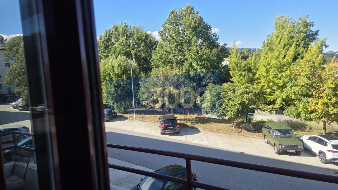 Apartamento para Venda em Lordelo Foto 7