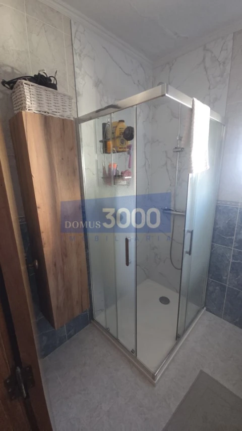 Apartamento para Venda em Lordelo