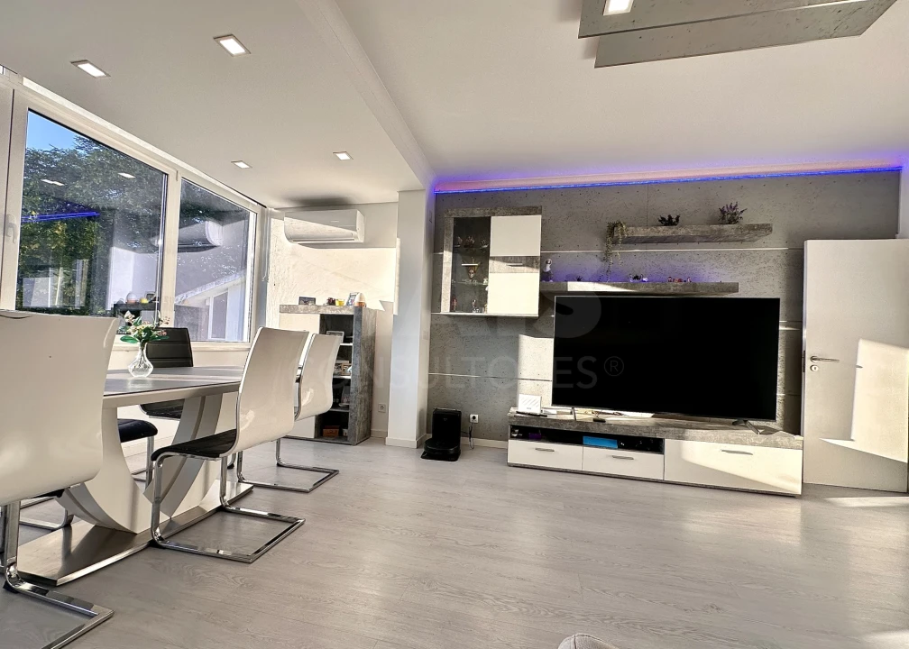 Apartamento T2 para Venda em São Domingos de Rana Foto 5