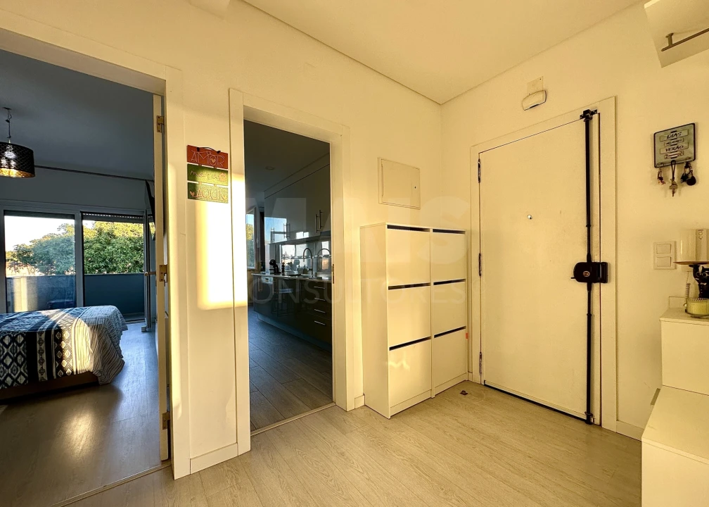 Apartamento T2 para Venda em São Domingos de Rana Foto 8