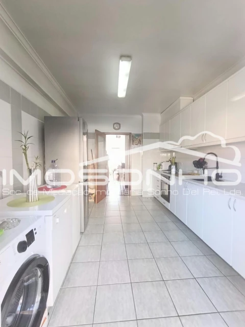 Apartamento T2 para Venda em Marrazes e Barosa