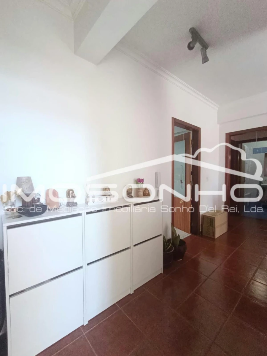 Apartamento T2 para Venda em Marrazes e Barosa Foto 2