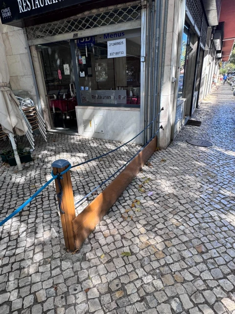 Negócio para Arrendamento em Falagueira-Venda Nova