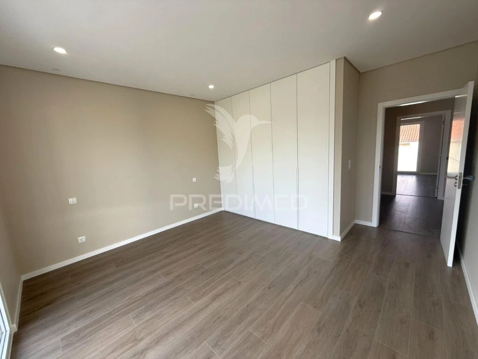 Moradia T4 para Venda em Quinta do Conde Foto 20