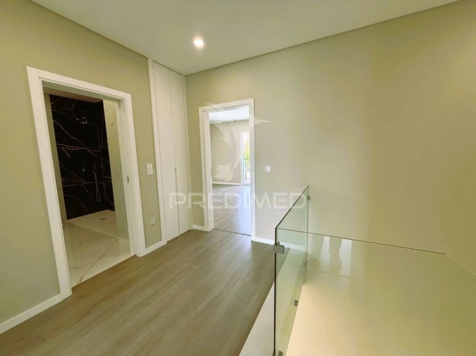 Moradia T4 para Venda em Quinta do Conde Foto 15