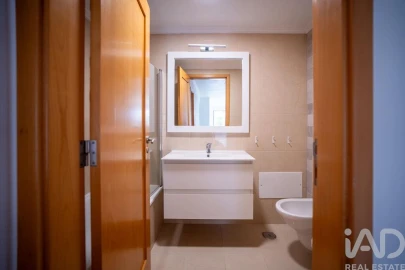Apartamento T2 para Venda em Marvila