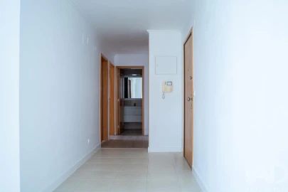 Apartamento T2 para Venda em Marvila