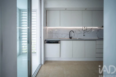 Apartamento T2 para Venda em Marvila