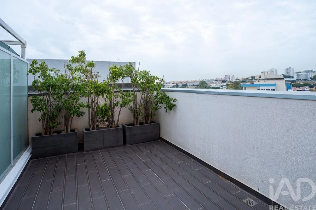 Apartamento T2 para Venda em Marvila Foto 8