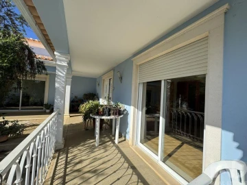 Moradia T4 para Venda em São João Baptista e Santa Maria dos Olivais