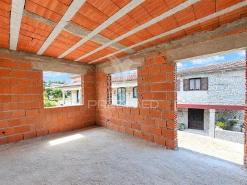 Moradia T3 para Venda em Rossas