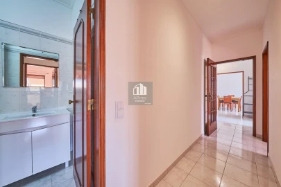 Apartamento T2 para Venda em Almada, Cova da Piedade, Pragal e Cacilhas