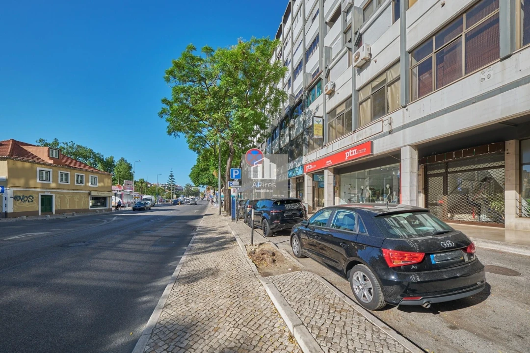 Apartamento T2 para Venda em Almada, Cova da Piedade, Pragal e Cacilhas Foto 25