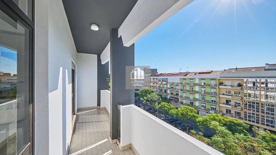 Apartamento T2 para Venda em Almada, Cova da Piedade, Pragal e Cacilhas