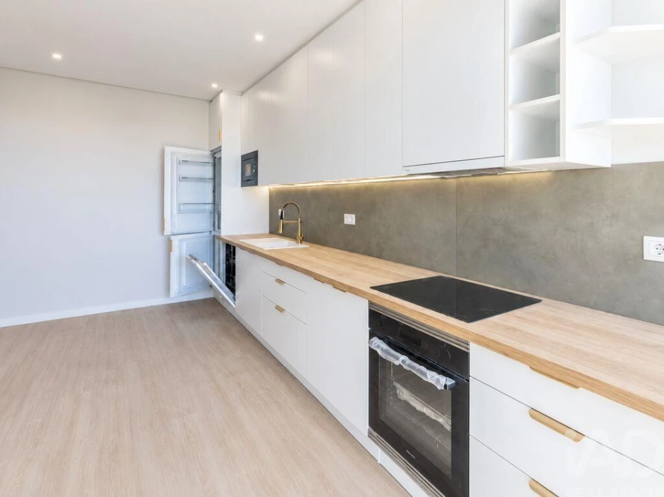 Apartamento T2 para Venda em Oeiras e São Julião da Barra, Paço de Arcos e Caxias Foto 5