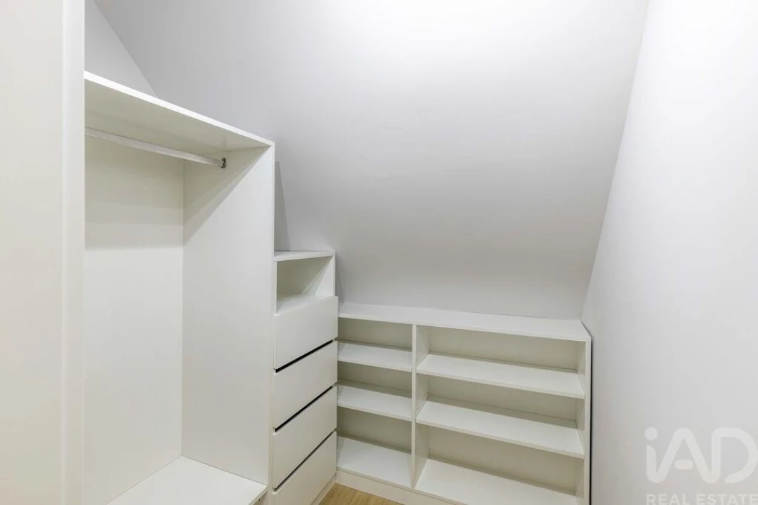 Apartamento T2 para Venda em Oeiras e São Julião da Barra, Paço de Arcos e Caxias Foto 24
