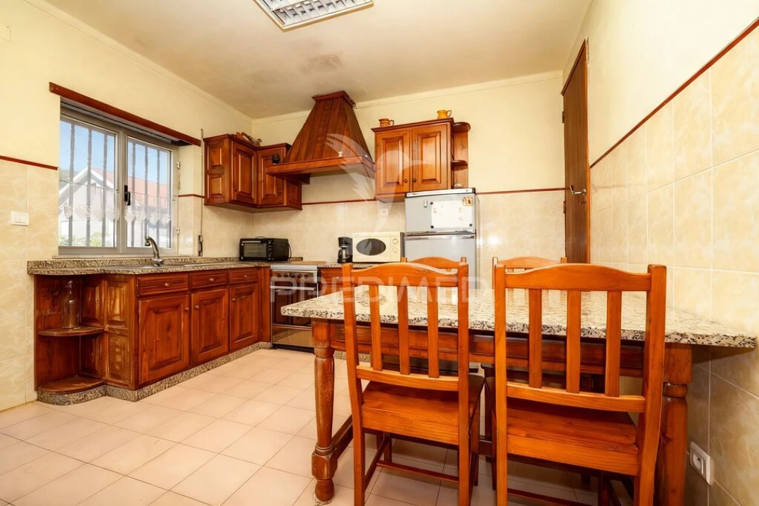 Moradia T3 para Venda em Pico de Regalados, Gondiães e Mós Foto 13