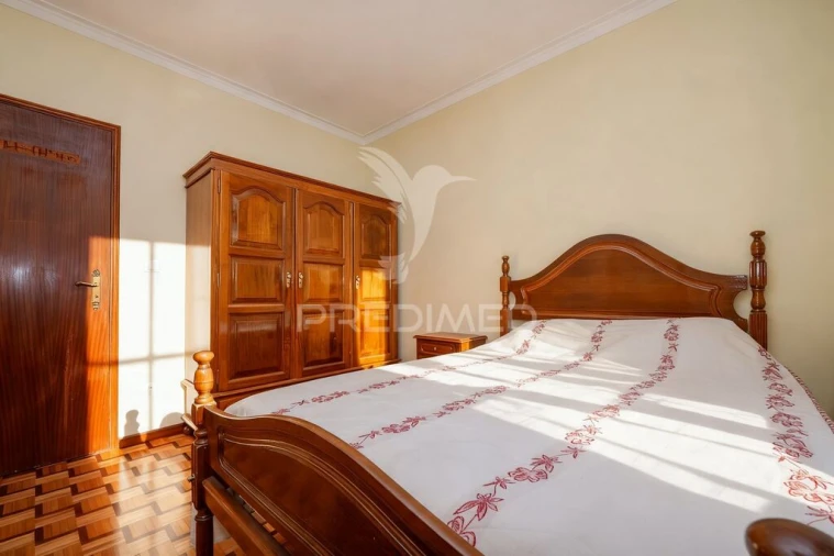 Moradia T3 para Venda em Pico de Regalados, Gondiães e Mós Foto 17