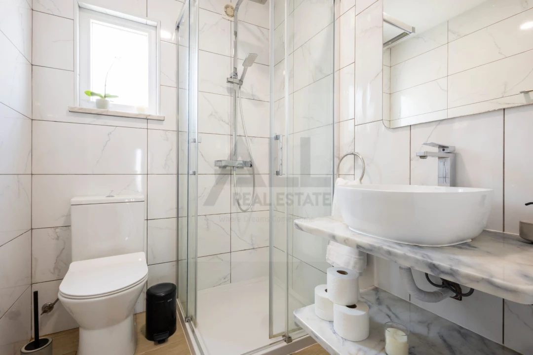 Apartamento T3 para Venda em Vila do Bispo e Raposeira Foto 11