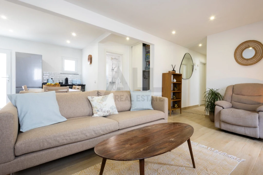 Apartamento T3 para Venda em Vila do Bispo e Raposeira Foto 8