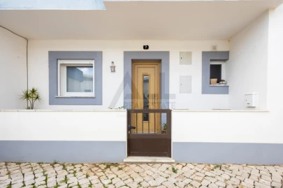 Apartamento T3 para Venda em Vila do Bispo e Raposeira