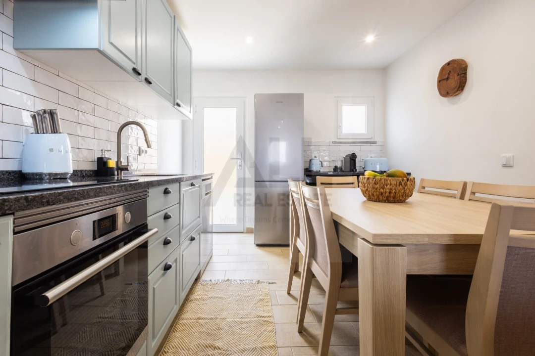 Apartamento T3 para Venda em Vila do Bispo e Raposeira Foto 2