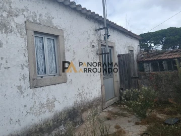 Moradia T2 para Venda em Sapataria
