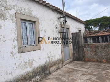 Moradia T2 para Venda em Sapataria