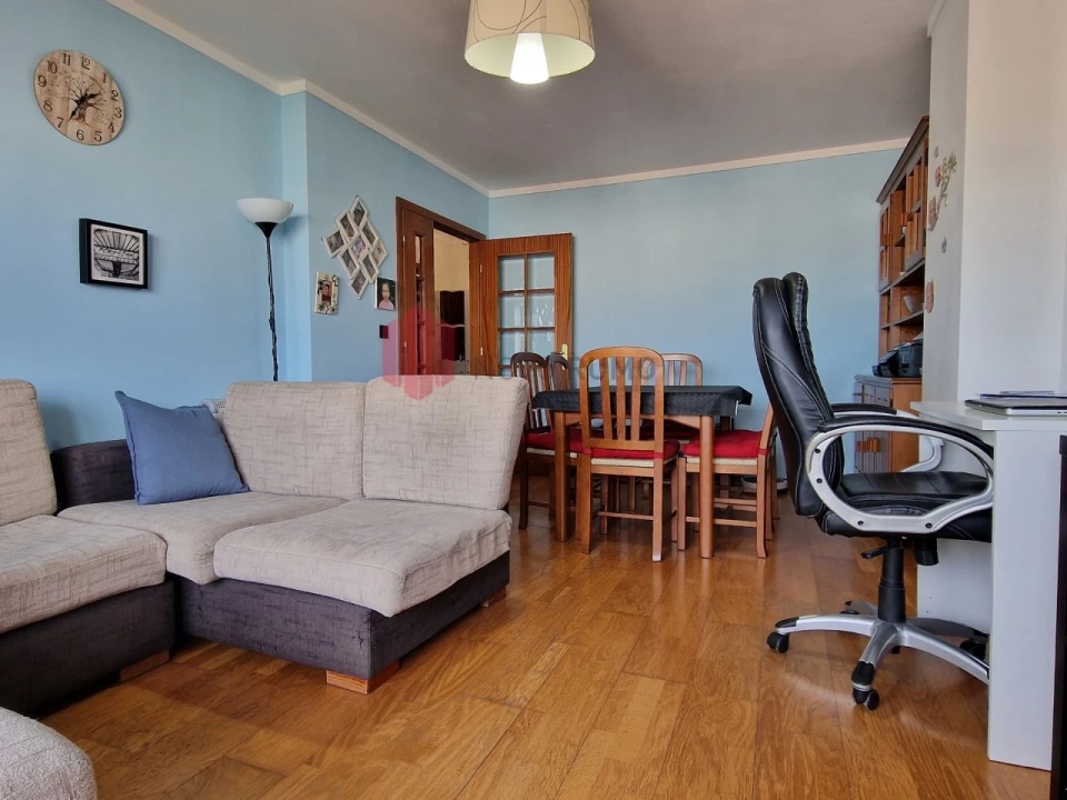 Apartamento T2 para Venda em Cidade da Maia Foto 1