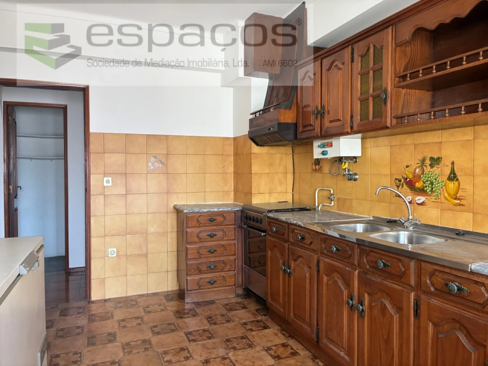 Apartamento T3 para Venda em Fundão, Valverde, Donas, A. Joanes, A. Nova Cabo Foto 12