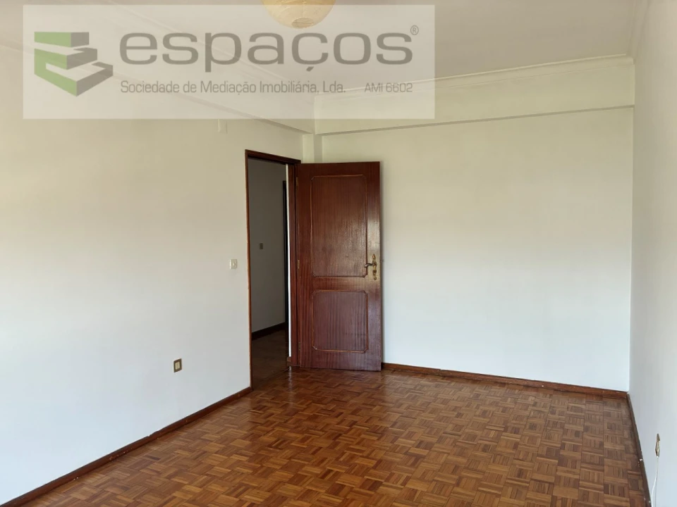 Apartamento T3 para Venda em Fundão, Valverde, Donas, A. Joanes, A. Nova Cabo Foto 31