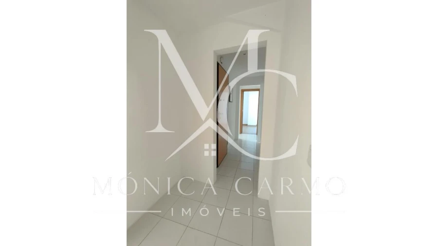 Apartamento T3 para Arrendamento em Marvila Foto 6