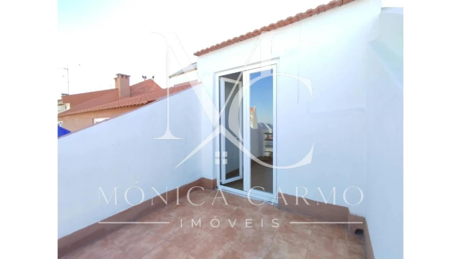 Apartamento T3 para Arrendamento em Marvila Foto 18