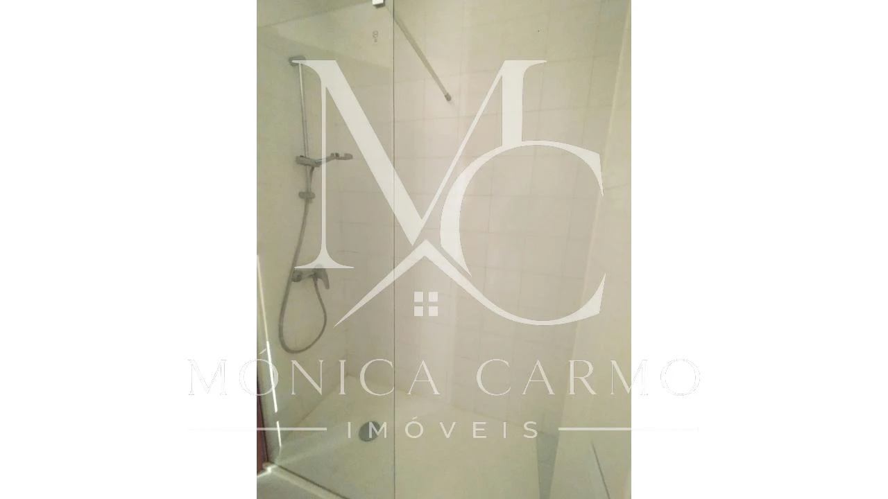 Apartamento T3 para Arrendamento em Marvila Foto 20