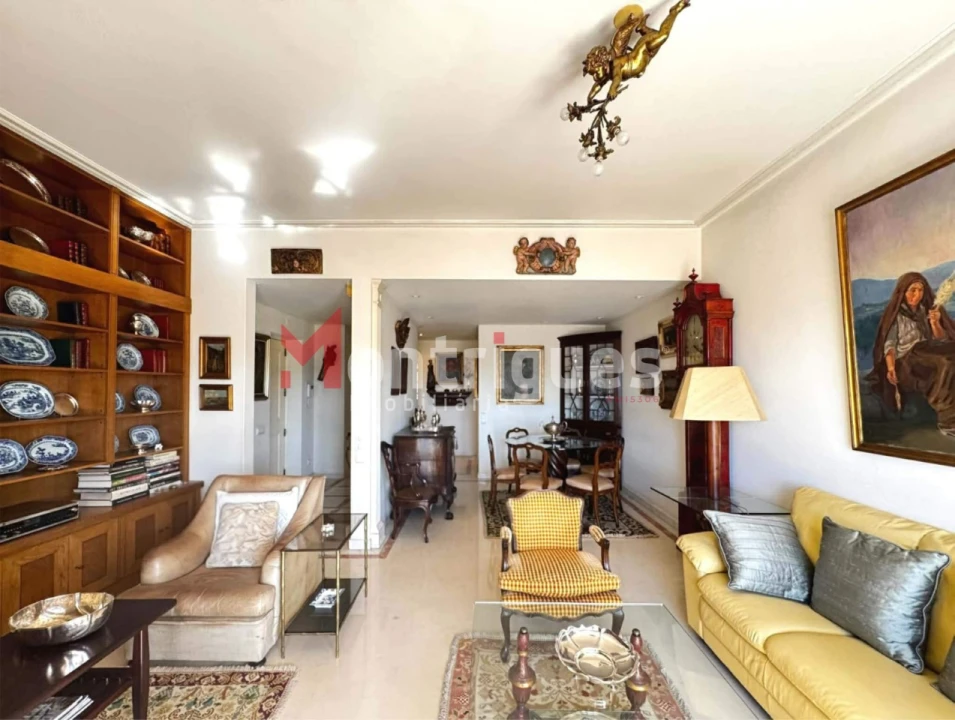 Apartamento T3 para Arrendamento em São Domingos de Benfica Foto 10