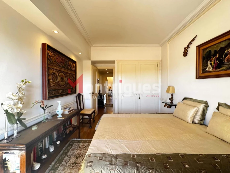Apartamento T3 para Arrendamento em São Domingos de Benfica Foto 18