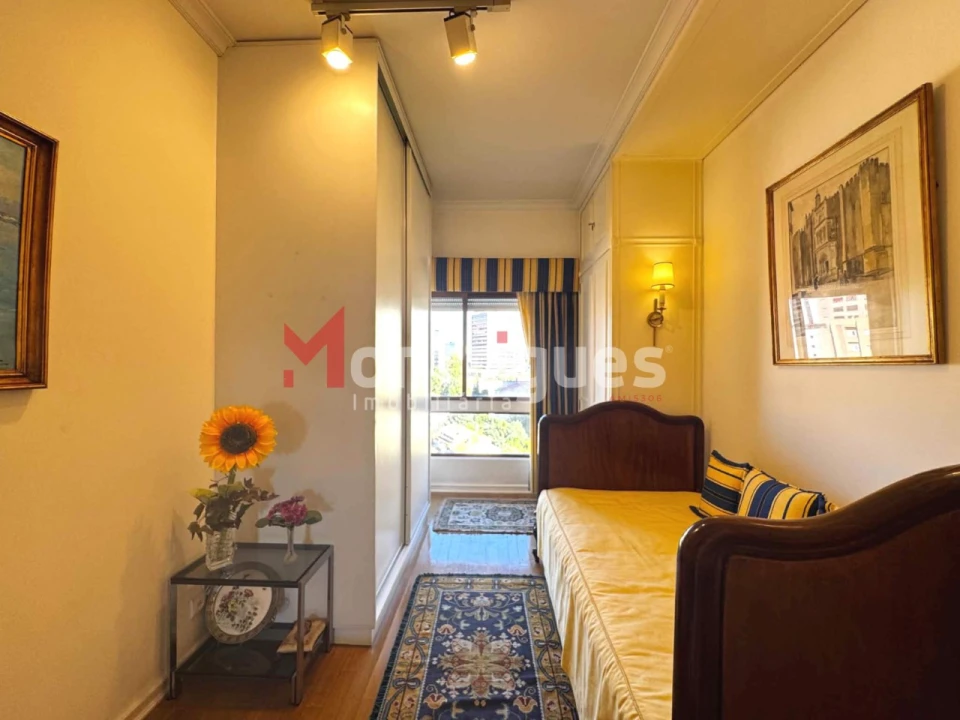 Apartamento T3 para Arrendamento em São Domingos de Benfica Foto 23