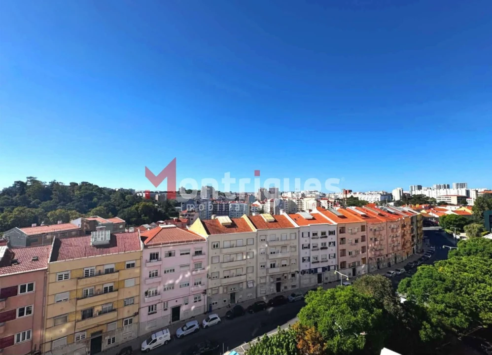 Apartamento T3 para Arrendamento em São Domingos de Benfica Foto 31